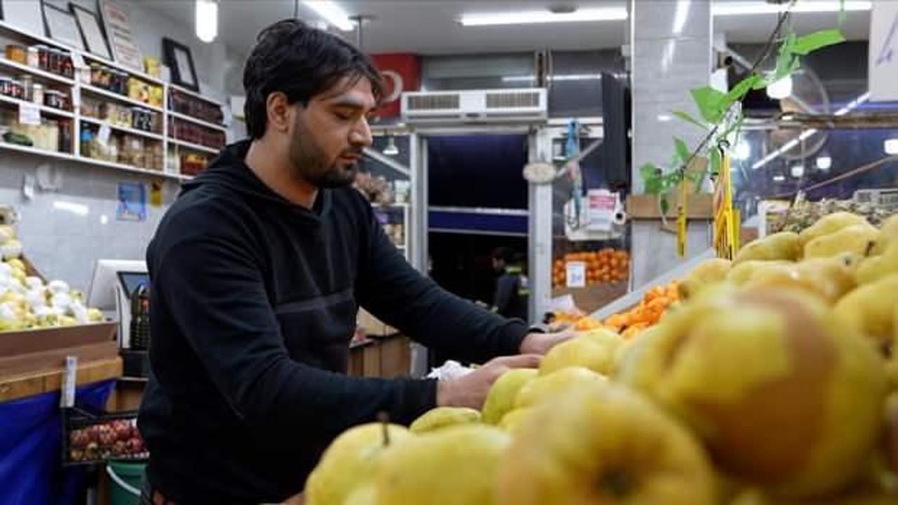 Suriyeli eski asker manavını bırakarak ülkesine dönmeye hazırlanıyor