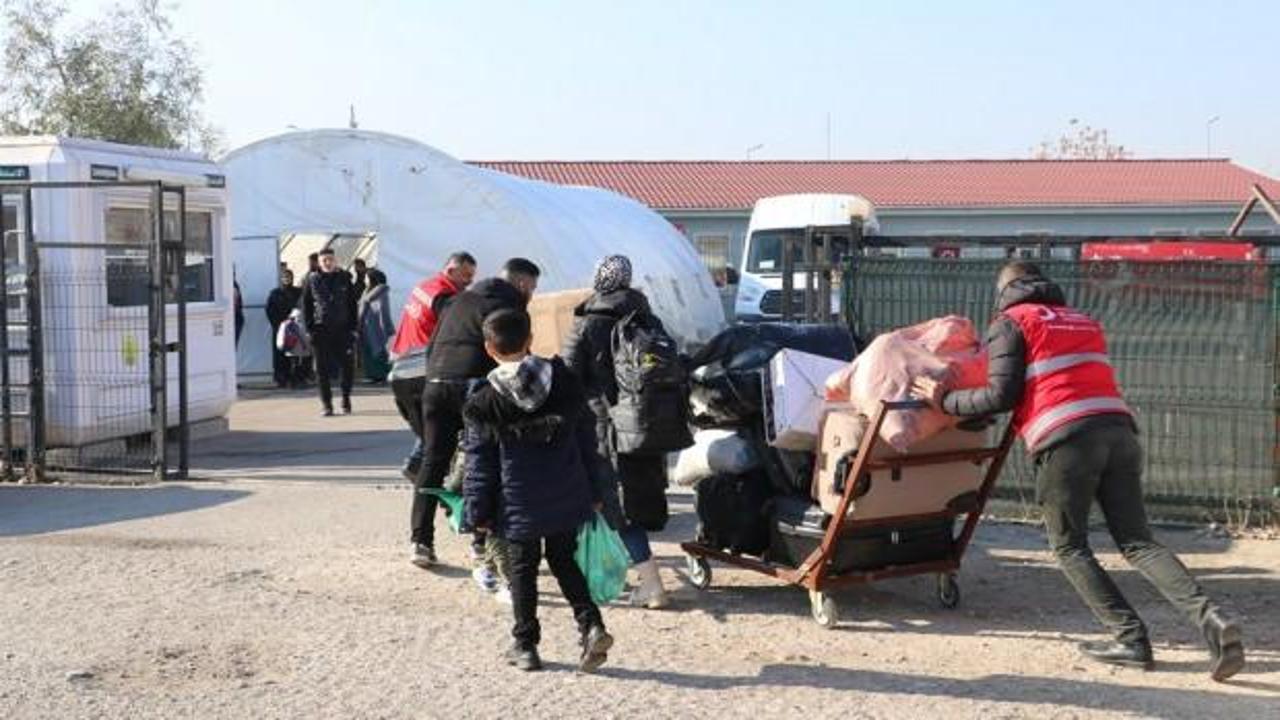 Suriyelilerin eve d&ouml;n&uuml;ş&uuml; devam ediyor