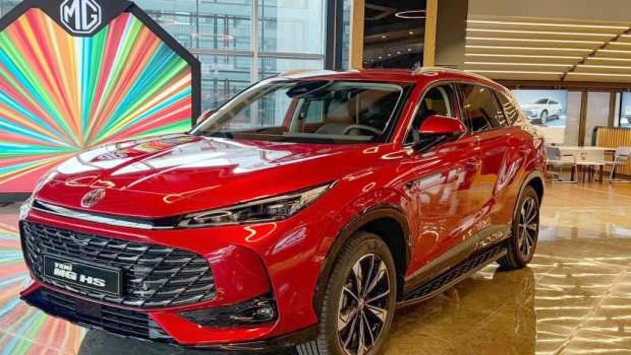 5 Yıldızlı Turbo MG HS Showromlarda!