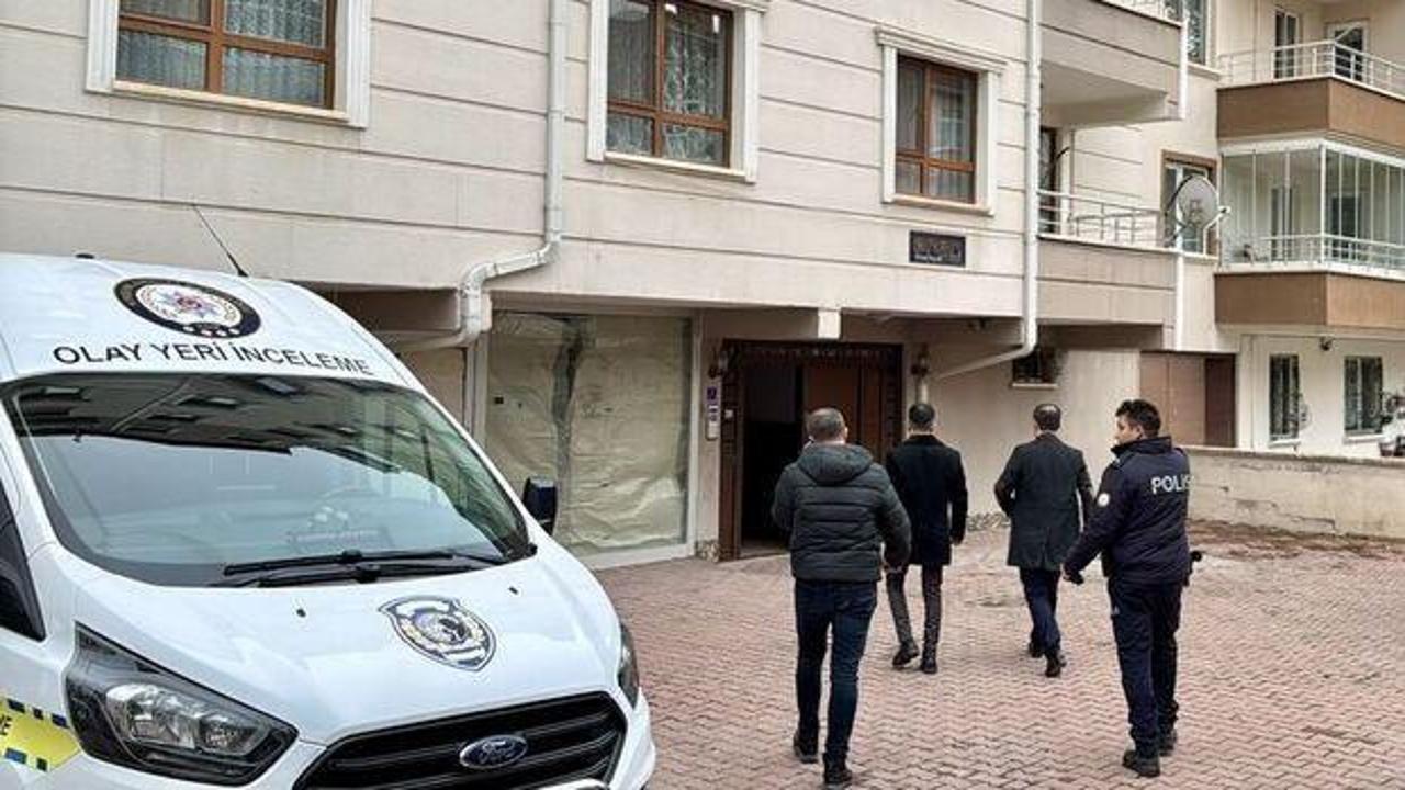 9 aylık hamile kadın evinde &ouml;l&uuml; bulundu