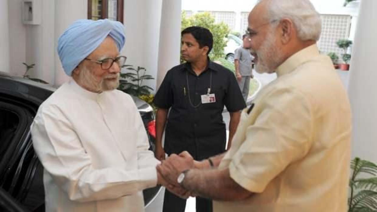 Eski Hindistan Başbakanı 92 yaşında öldü!