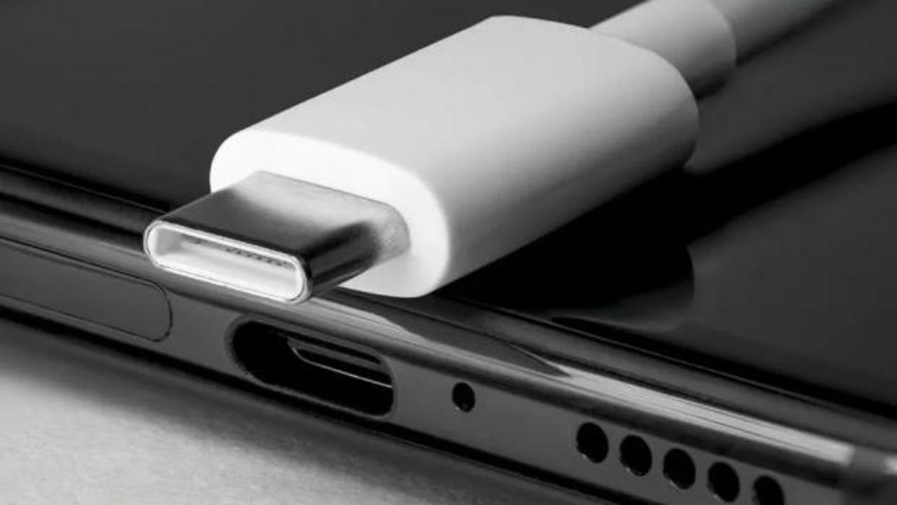 AB&rsquo;de USB-C zorunluluğu başladı: Elektronik cihazlarda artık tek tip şarj girişi olacak!