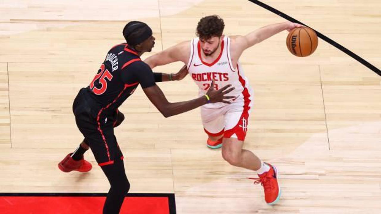 Alperen Şeng&uuml;n'&uuml;n double double'ı galibiyeti getirdi