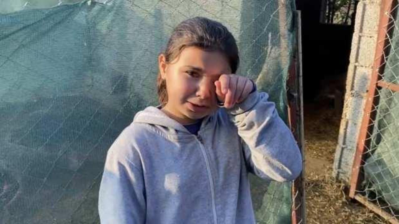 K&uuml;&ccedil;&uuml;k &ccedil;ocuk g&ouml;rd&uuml;kleri karşısında g&ouml;zyaşlarına boğuldu!