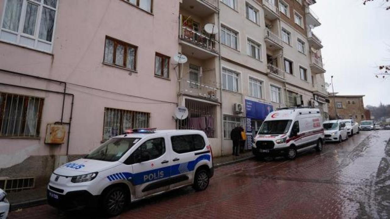 Niğde'de çift evlerinde ölü bulundu