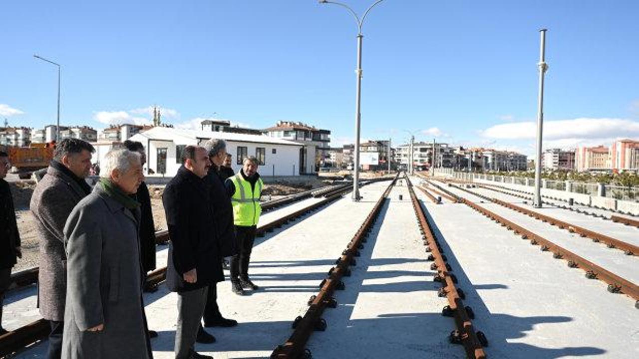 Başkan Altay: "B&uuml;t&uuml;n g&uuml;c&uuml;m&uuml;zle raylı sistem ağını g&uuml;&ccedil;lendirmeye gayret ediyoruz&rdquo;