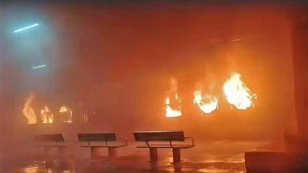 Hindistan'da tren faciası: Yolcular alevler içinde…