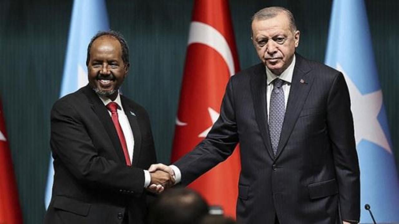 Son Dakika: Erdoğan ile Somali Cumhurbaşkanı Mahmud g&ouml;r&uuml;şmesi başladı