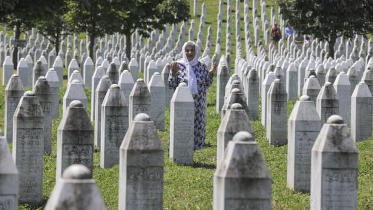 Soykırım iddianamesi hazırlandı: 8 binden fazla Boşnak katledilmişti