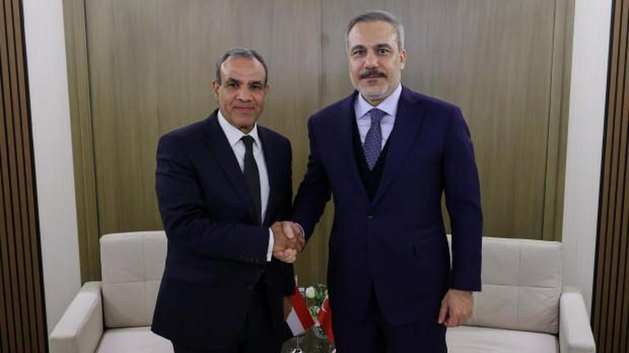  Dışişleri Bakanı Fidan, Mısırlı mevkidaşıyla g&ouml;r&uuml;şt&uuml;