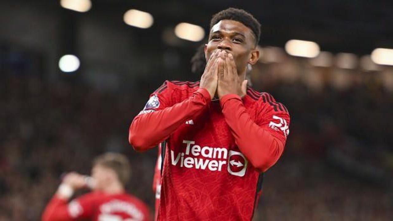 Manchester United'la g&ouml;r&uuml;şmeler başladı! Beşiktaş'tan 'liste başı yıldız' i&ccedil;in atak