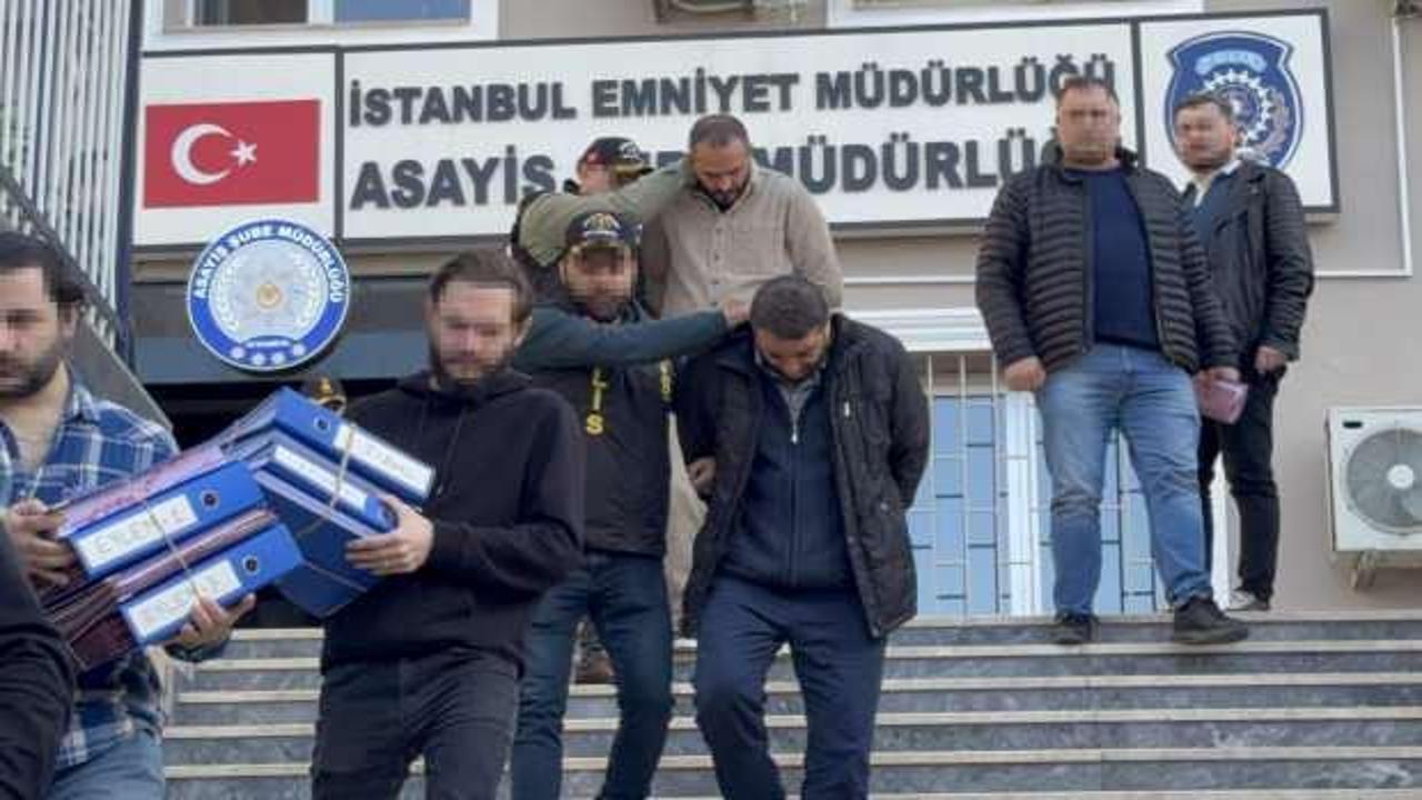 Turist dolandıran taksicilere operasyon! 