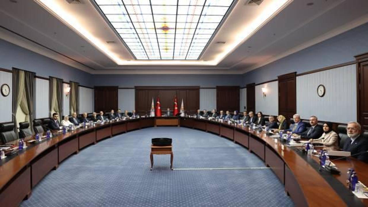 AK Parti MYK toplantısı başladı!