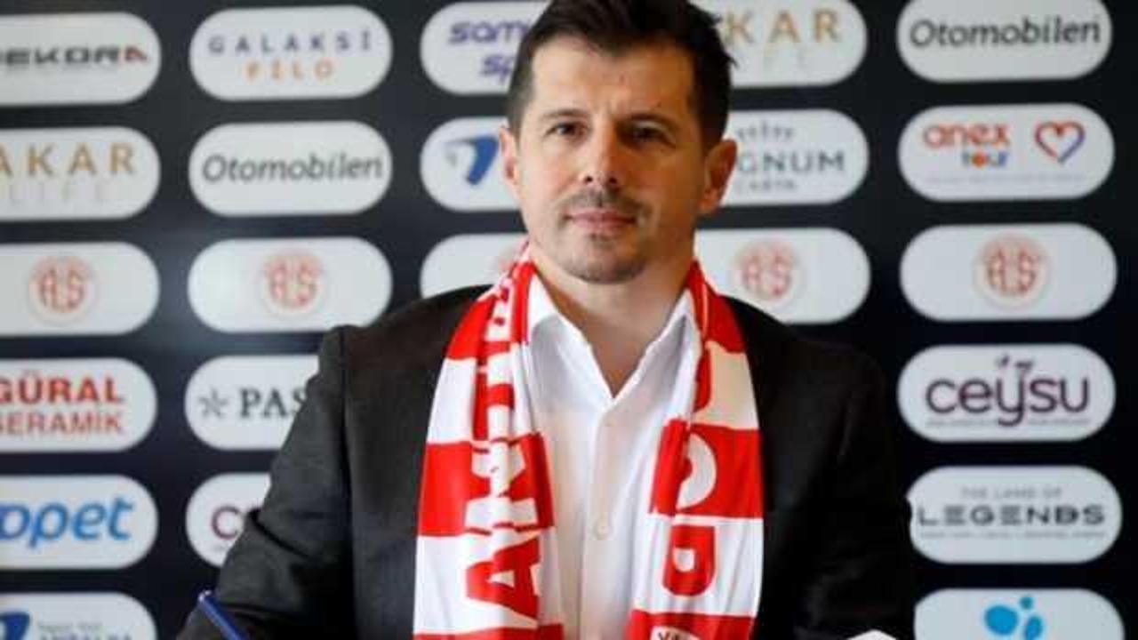 Emre Bel&ouml;zoğlu imzayı attı! Alex de Souza s&ouml;zleri