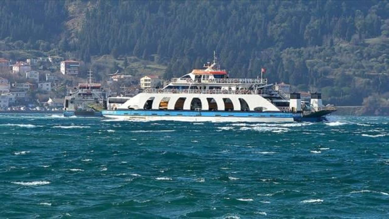 G&ouml;k&ccedil;eada ve Bozcaada'da bazı feribot seferleri iptal edildi