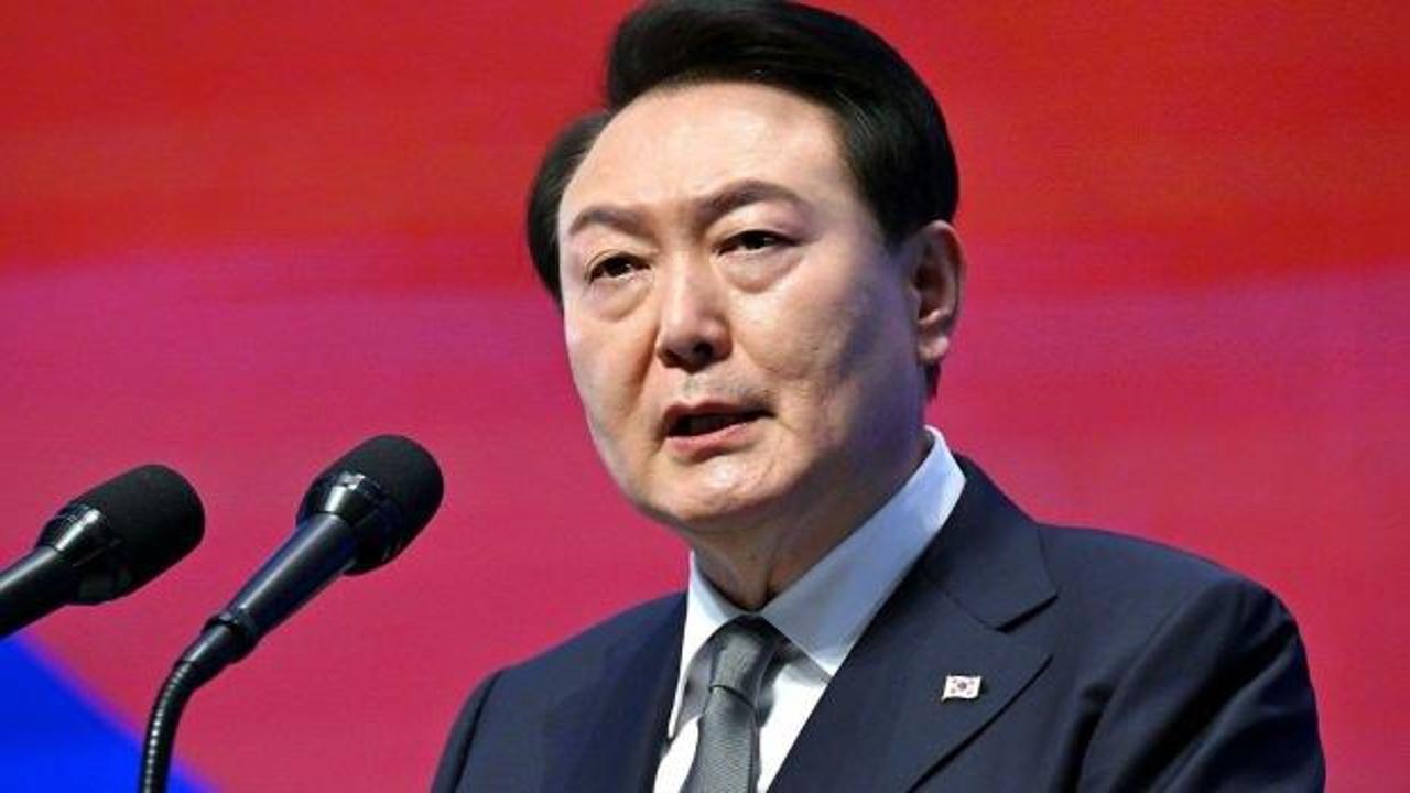 G&uuml;ney Kore devlet başkanına ikinci kez tutuklama girişimi!