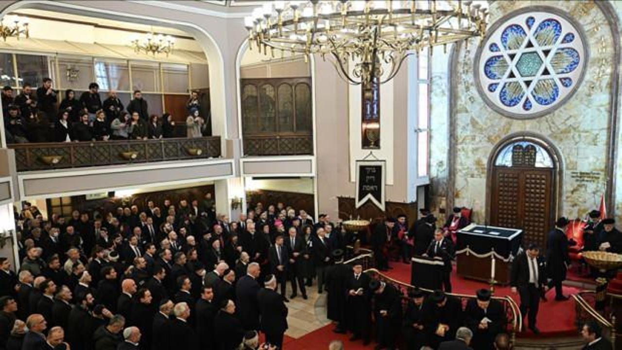 Hahambaşı İsak Haleva i&ccedil;in cenaze t&ouml;reni d&uuml;zenlendi