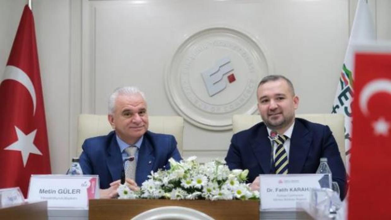 TCMB Başkanı Karahan yıl sonu enflasyon hedefini a&ccedil;ıklayıp faiz mesajı verdi!