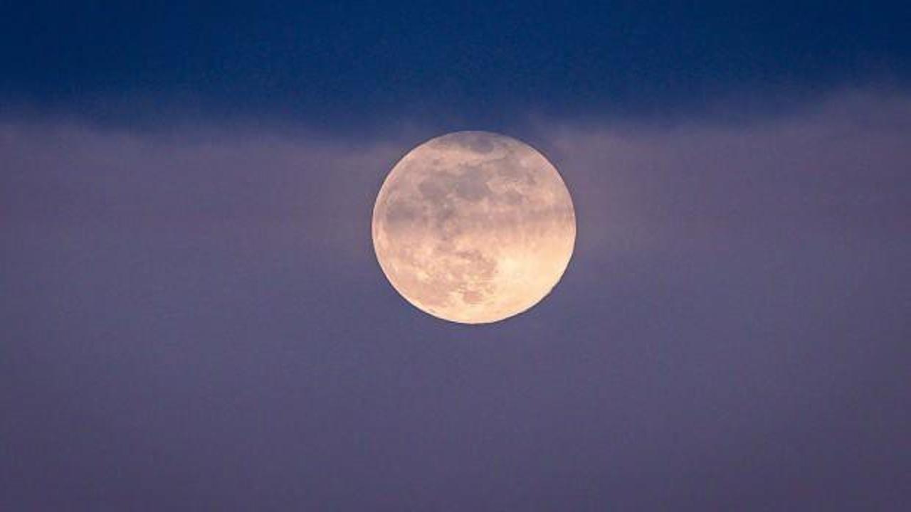 Yılın ilk dolunayı &lsquo;Kurt Ay&rsquo; Hatay&rsquo;da g&ouml;r&uuml;ld&uuml;