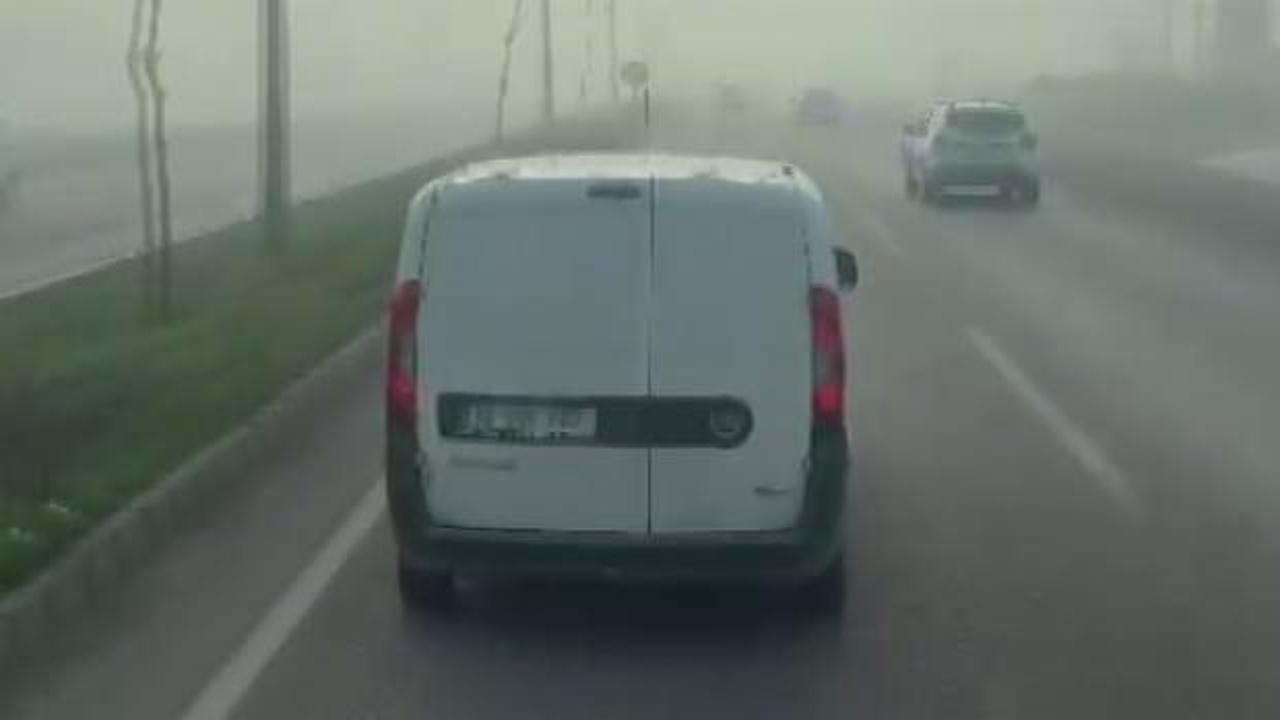 G&ouml;r&uuml;nt&uuml; Balıkesir'den: İtfaiyecilere yol vermemenin bedeli cebini yaktı 