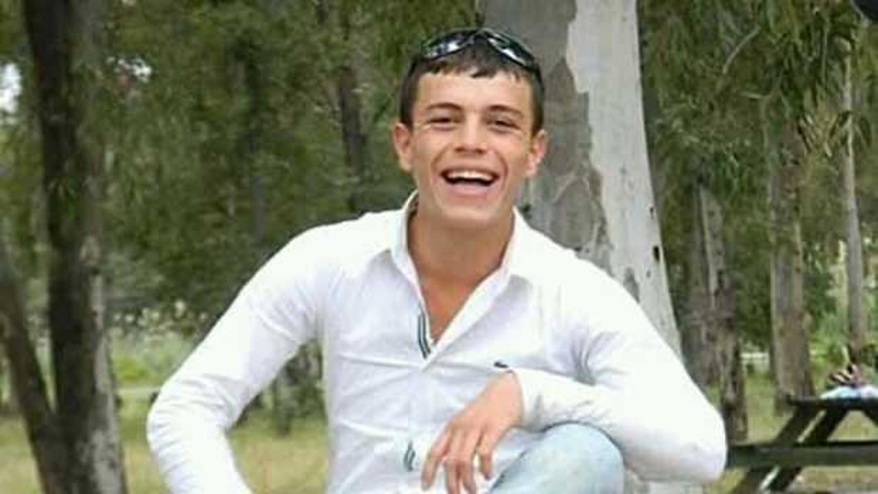 İzmir'de cinayet: Firar edip eşini &ouml;ld&uuml;rd&uuml;!