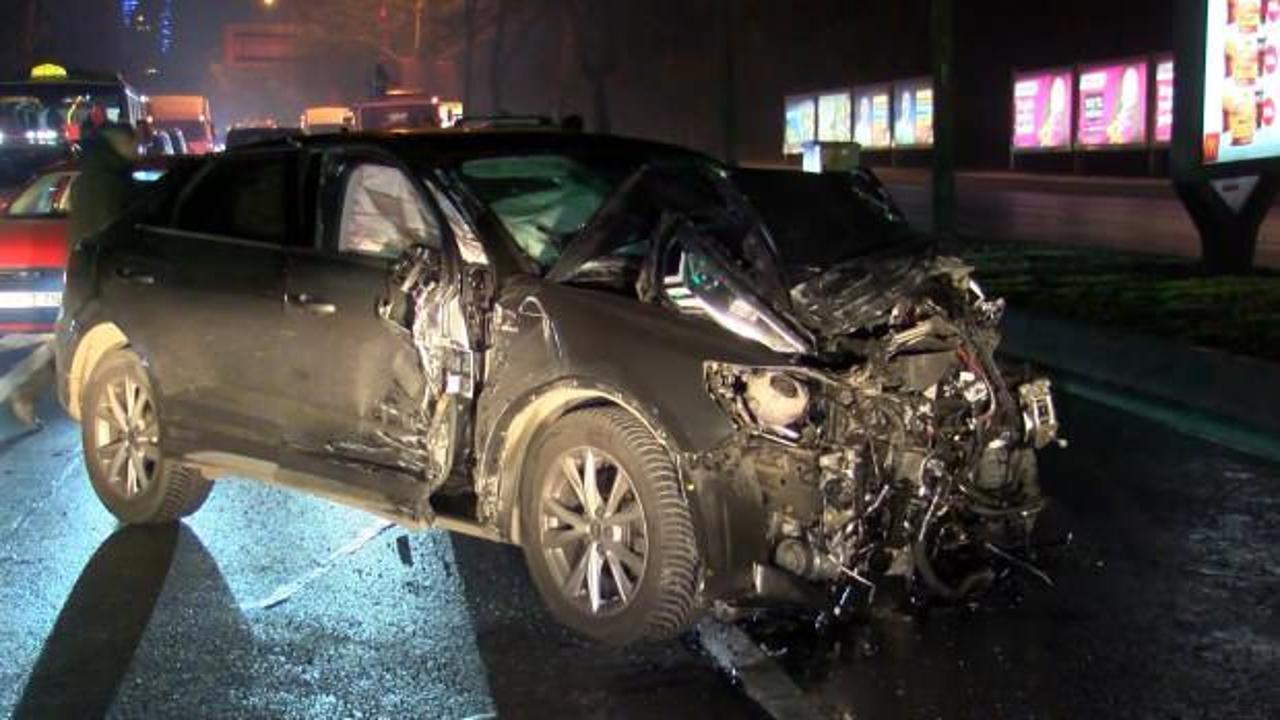 Sarıyer'de 7 aracın karıştığı zincirleme kaza: 3 yaralı