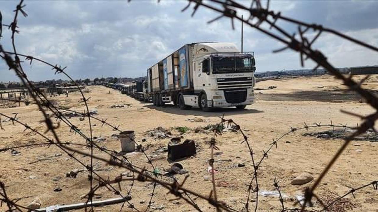 Refah Sınır Kapısı yeniden a&ccedil;ıldı