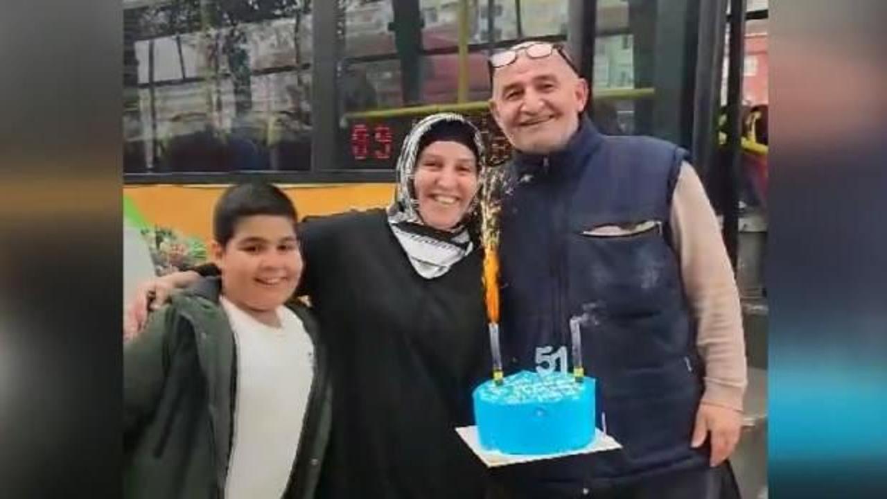 Otob&uuml;s şof&ouml;r&uuml;ne eşi ve &ccedil;ocuğundan s&uuml;rpriz doğum g&uuml;n&uuml;