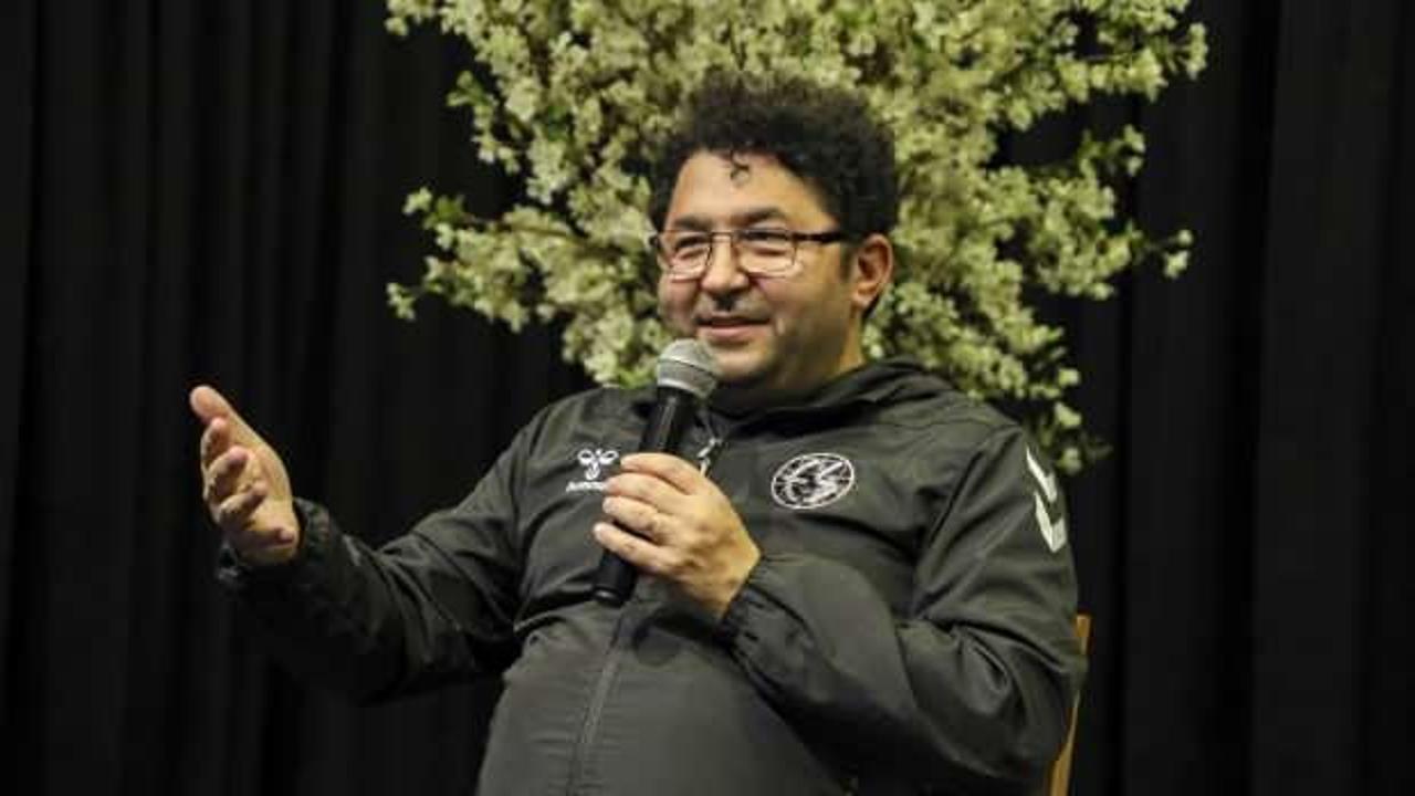 Prof. Dr. Tomar: &ldquo;Suriye devriminin başarılı olma şansı var&rdquo;