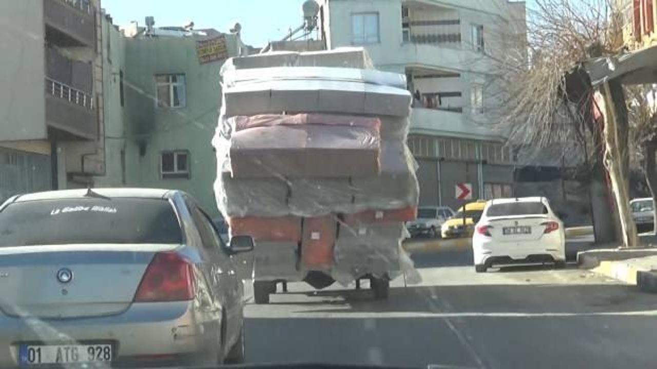 Şanlıurfa'da s&uuml;ngerler yola d&uuml;şt&uuml;: Facia kıl payı atlatıldı