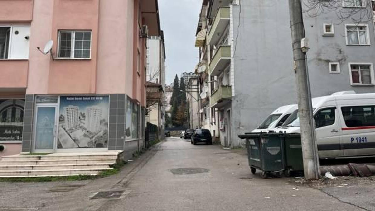 25 g&uuml;nl&uuml;k erkek bebeği sokağa annesi bırakmış