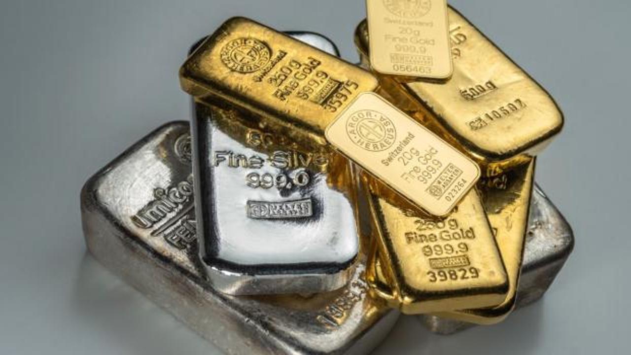 Altın ve gümüşte yeni zirveler bekleniyor! "3.200 doları aşabilir"
