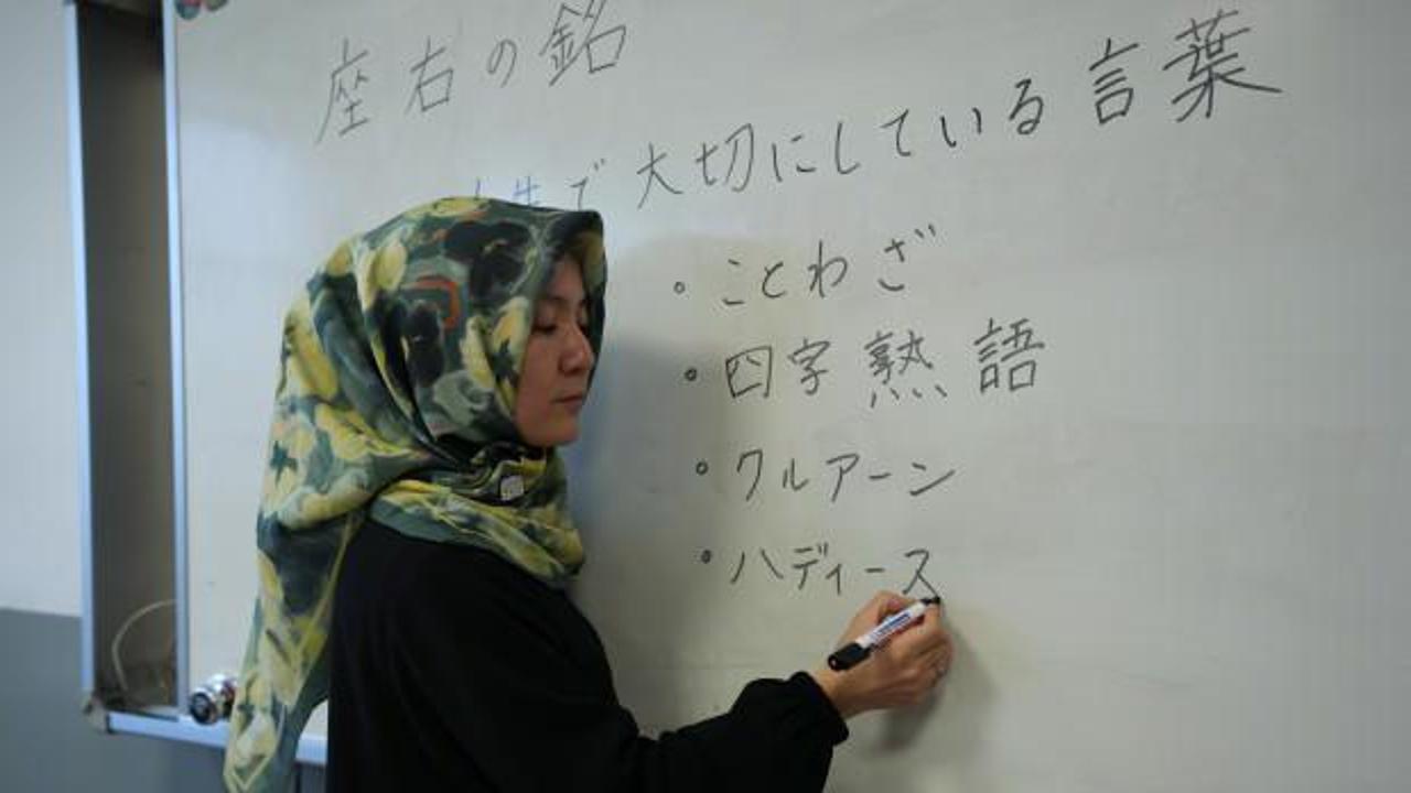 İslam'ı sevmiyordu, kader Japonyalı kadını İmam Hatip Lisesinde Japonca &ouml;ğretmeni yaptı