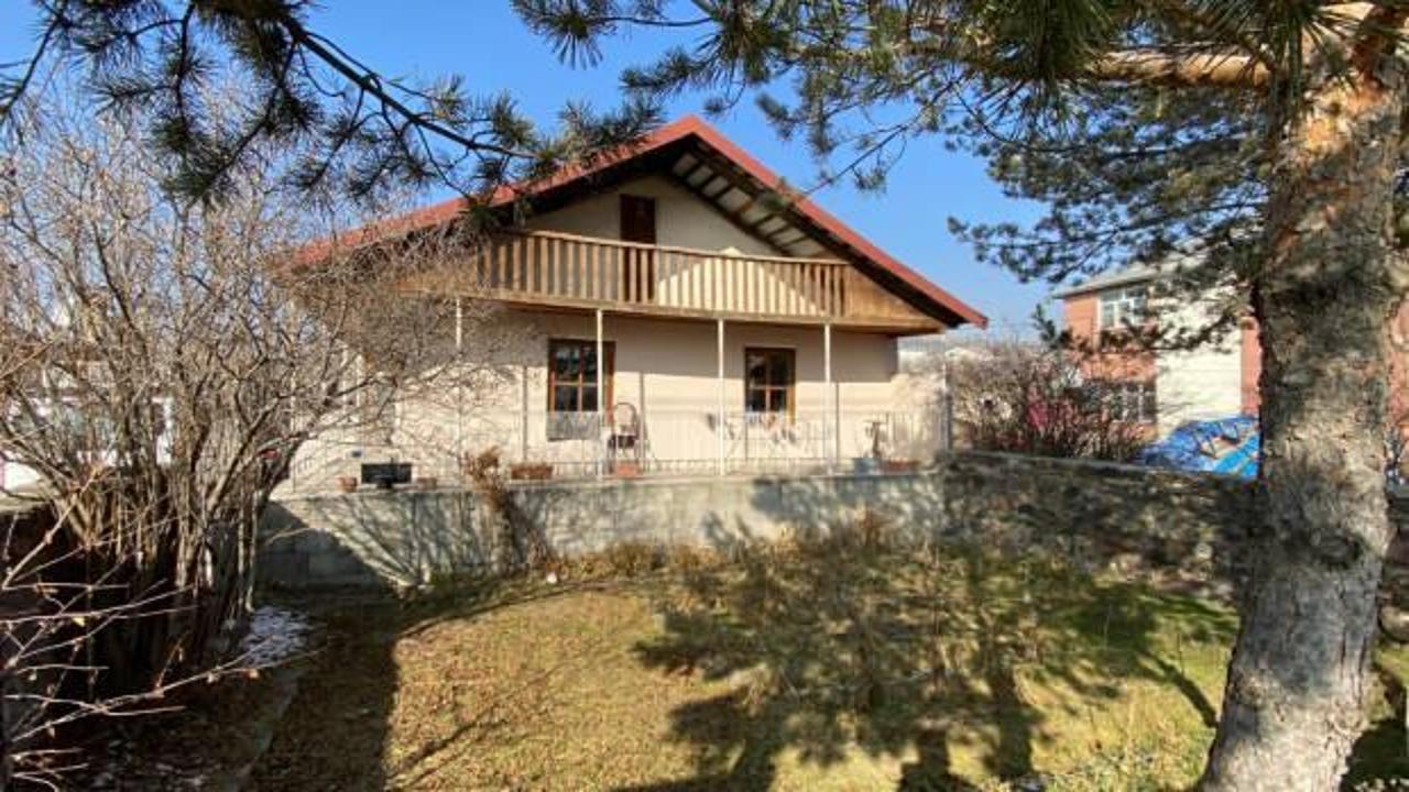 Kars'taki asırlık Alman evi i&ccedil;in restorasyon talebi
