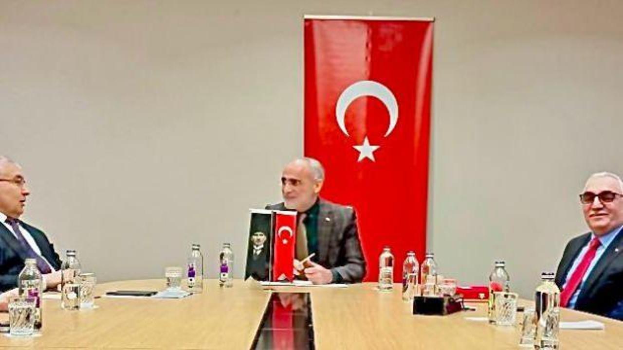 Dünya Ahıskalı Türkler Birliği'nden Cumhurbaşkanı Başdanışmanı Yalçın Topçu'ya ziyaret