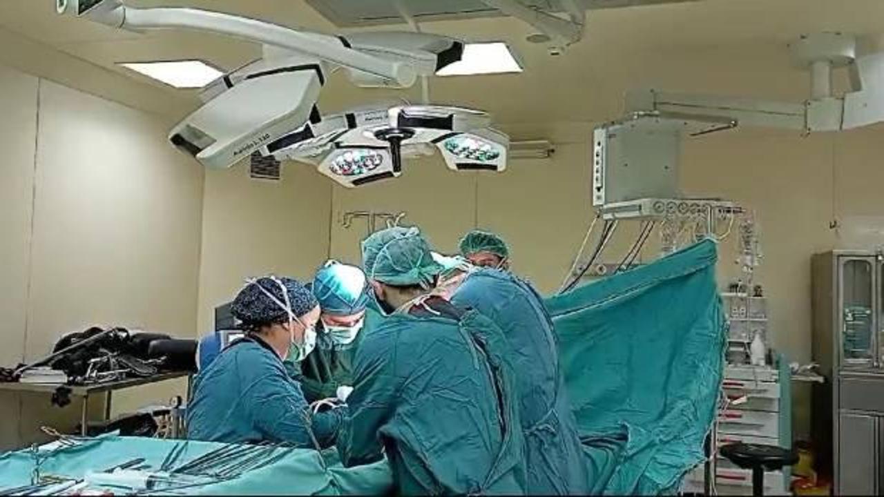 Beyin &ouml;l&uuml;m&uuml; ger&ccedil;ekleşen hasta, organlarıyla 3 kişiye "can" olacak 