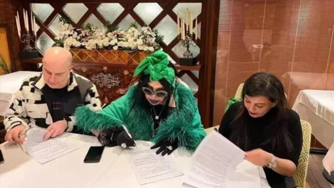 Bülent Ersoy'un hayatı film olacak
