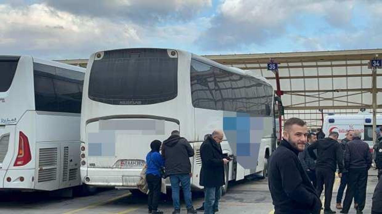 700 kilometre boyunca uyuduğunu sanmışlardı! Molada &ouml;ld&uuml;ğ&uuml; anlaşıldı