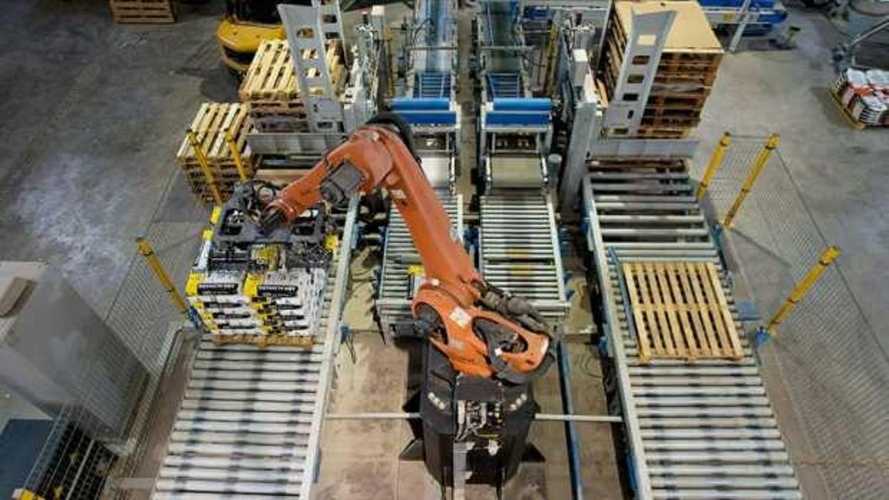 ABD'de imalat sanayi PMI şubatta beklentilerin &uuml;zerinde &ccedil;ıktı