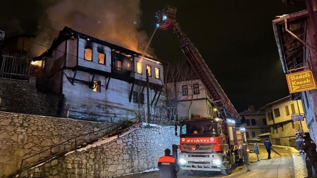 Safranbolu'da tarihi konakta yangın!