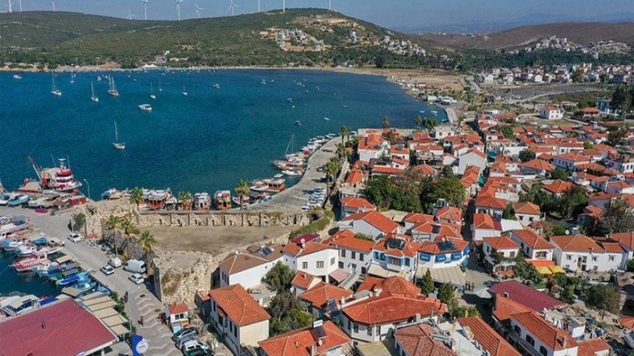 Ege’nin keşfedilmemiş cenneti: Koyları ve tarihiyle bir doğa harikası seferihisar