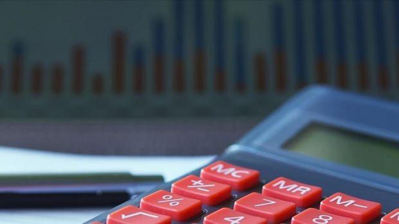 G&uuml;ven endeksi şubatta perakende ticarette arttı, inşaat ve hizmet sekt&ouml;r&uuml;nde azaldı