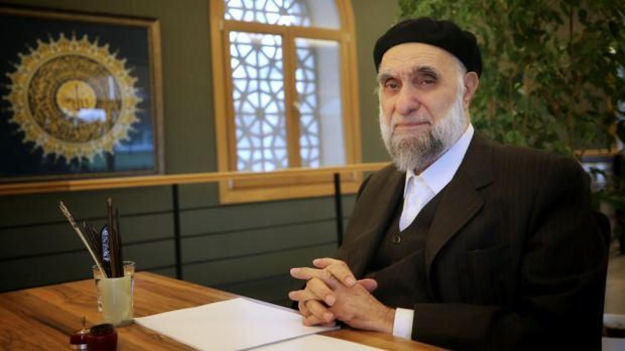 'Hattatların Reisi' Hasan &Ccedil;elebi vefat etti