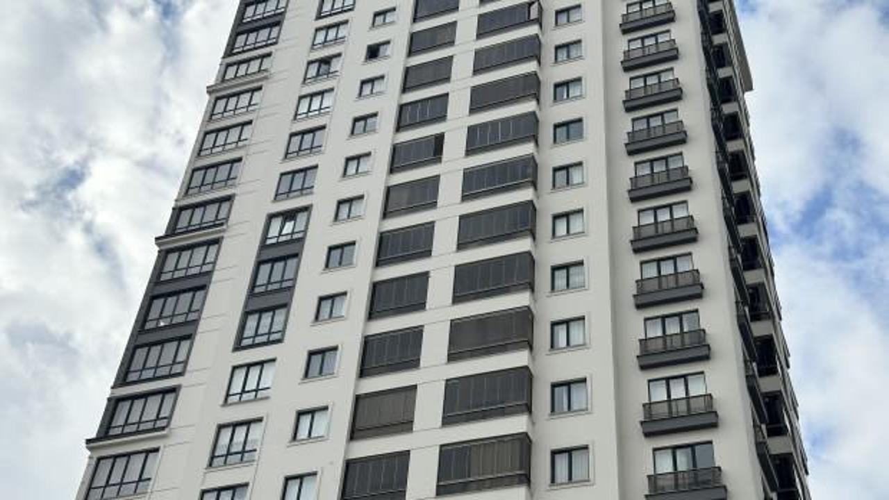 Korkun&ccedil; &ouml;l&uuml;m! 14. kattan d&uuml;şt&uuml;, nişanlısı tutuklandı!