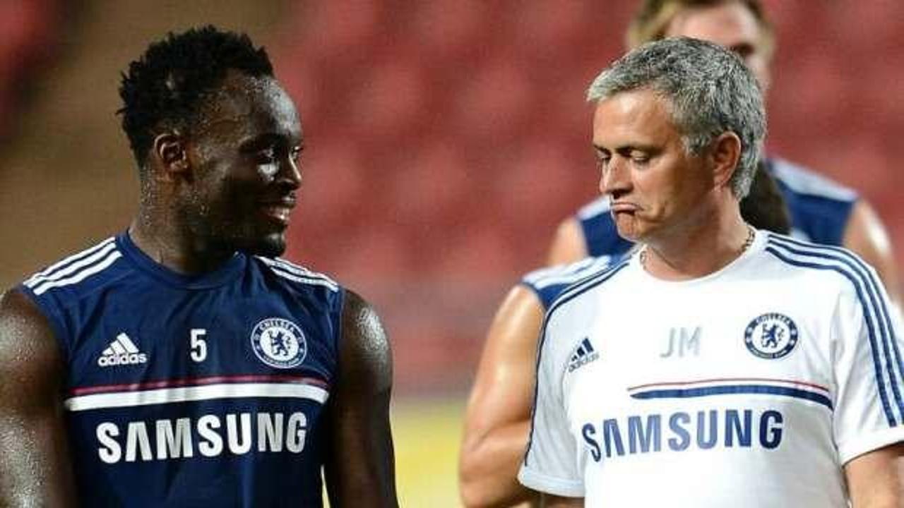 Michael Essien'in Mourinho paylaşımı sosyal medyada g&uuml;ndem oldu