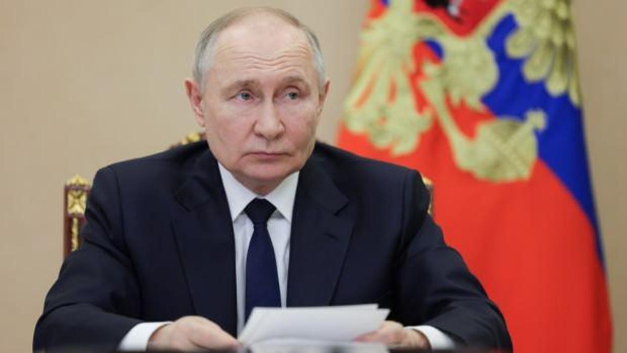 Putin, &uuml;lkesindeki M&uuml;sl&uuml;manlara teşekk&uuml;r etti