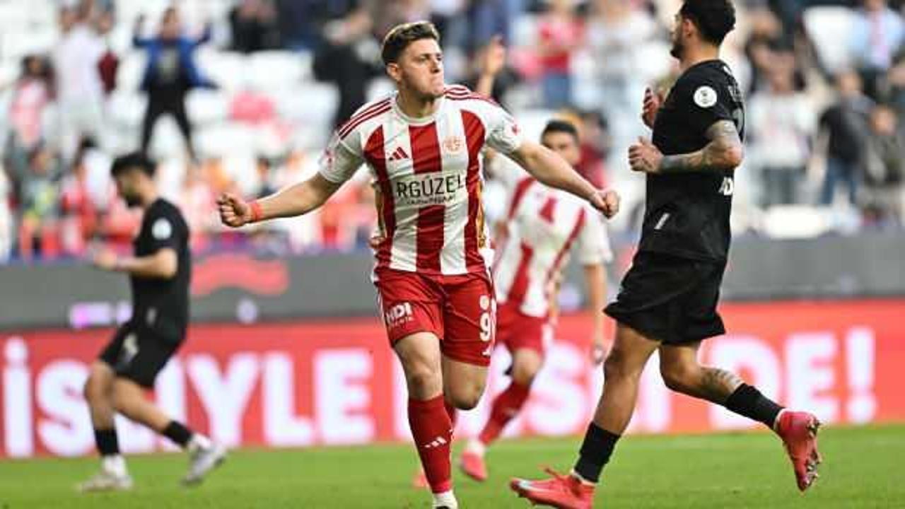 Antalyaspor'dan 90+8'de inanılmaz geri dönüş!