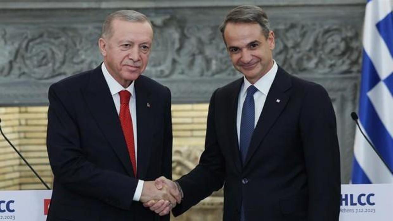 Cumhurbaşkanı Erdoğan, Mi&ccedil;otakis ile g&ouml;r&uuml;şt&uuml;