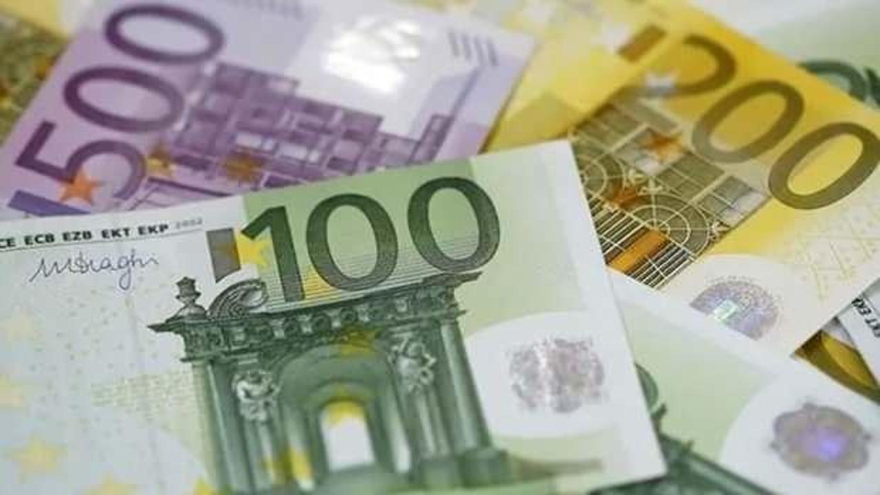 D&ouml;viz kurlarında rekor! Euro fırladı, dolar zayıflıyor