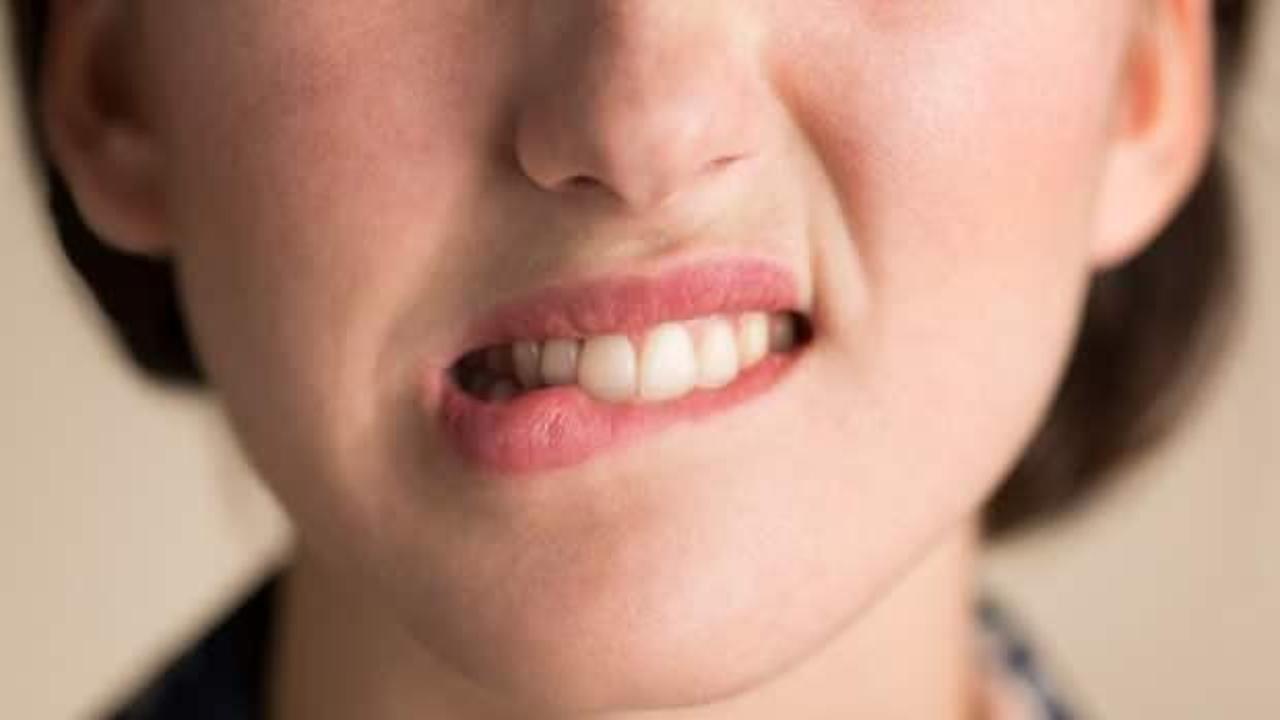 Dudak yemek orucu bozar mı? Diyanet açıkladı